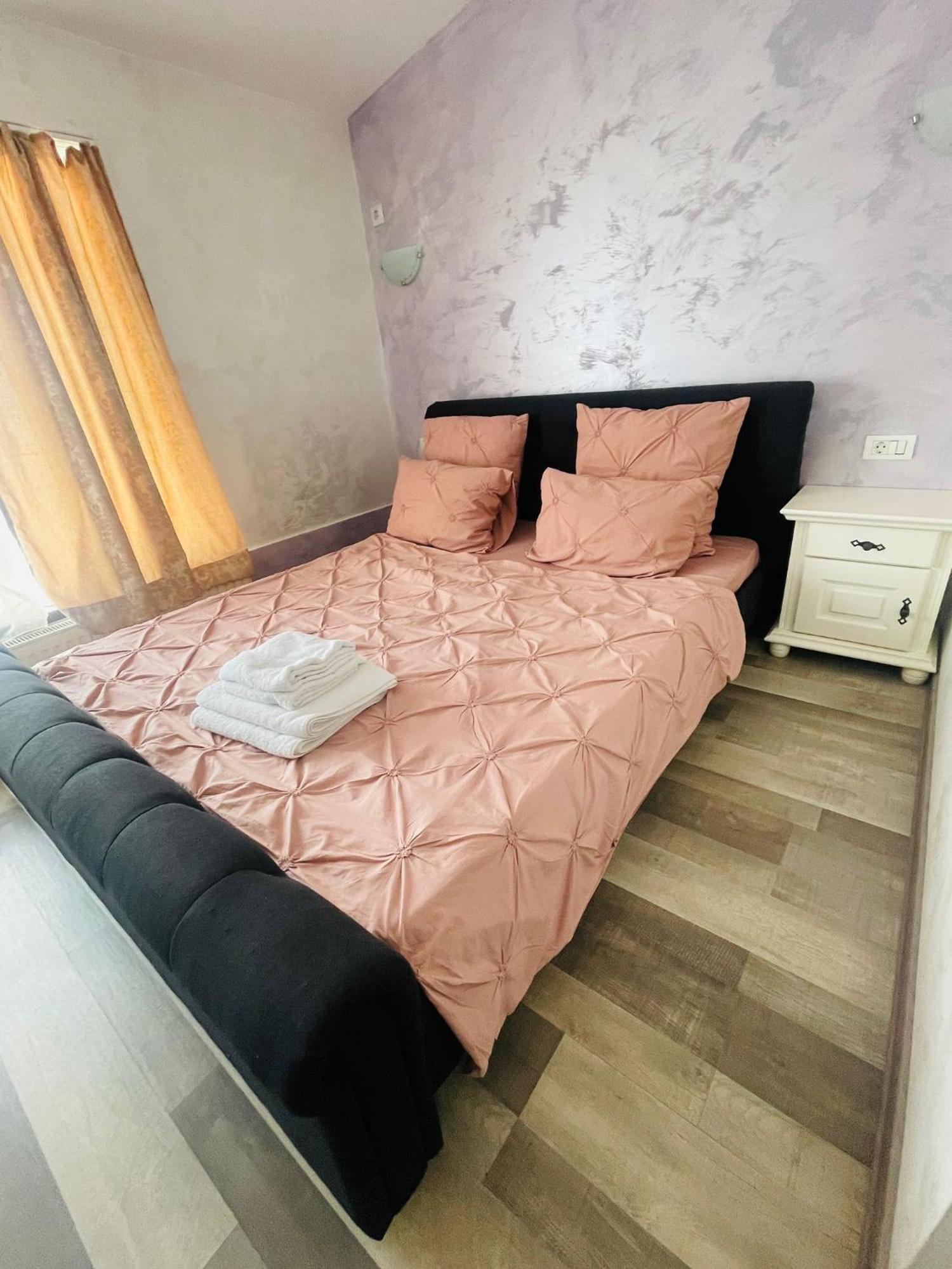 Urban Suites Ιάσιο Εξωτερικό φωτογραφία