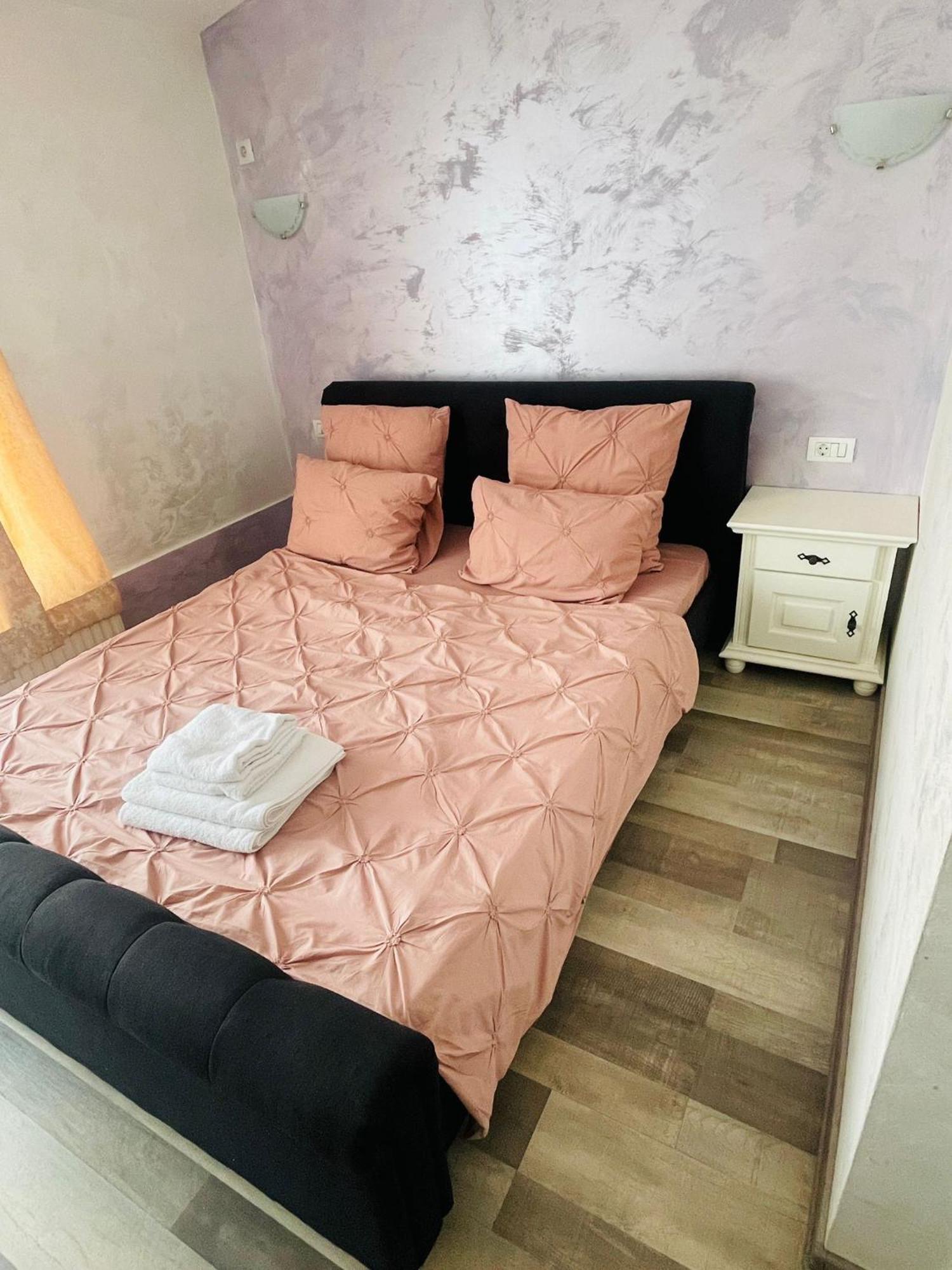 Urban Suites Ιάσιο Εξωτερικό φωτογραφία